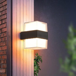 Đèn tường hình hộp ngoài trời VNT – 669