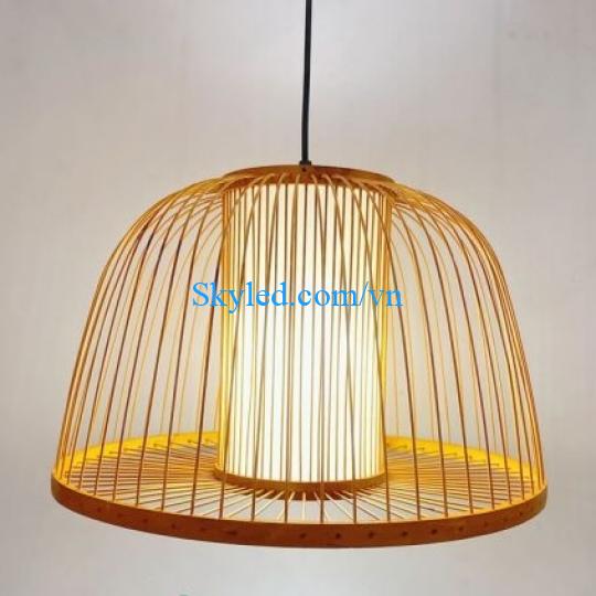 Đèn lồng bàn tăm tre